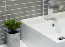 Mt Isa motel queen room basin
